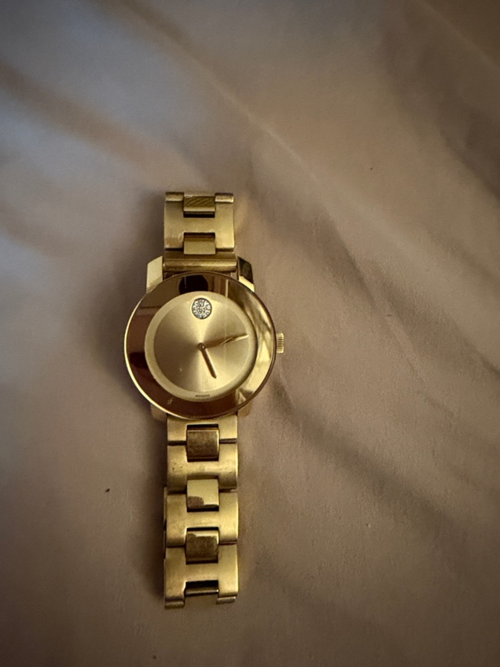 Minimalist Gold-tone Women's Bracelet Watch